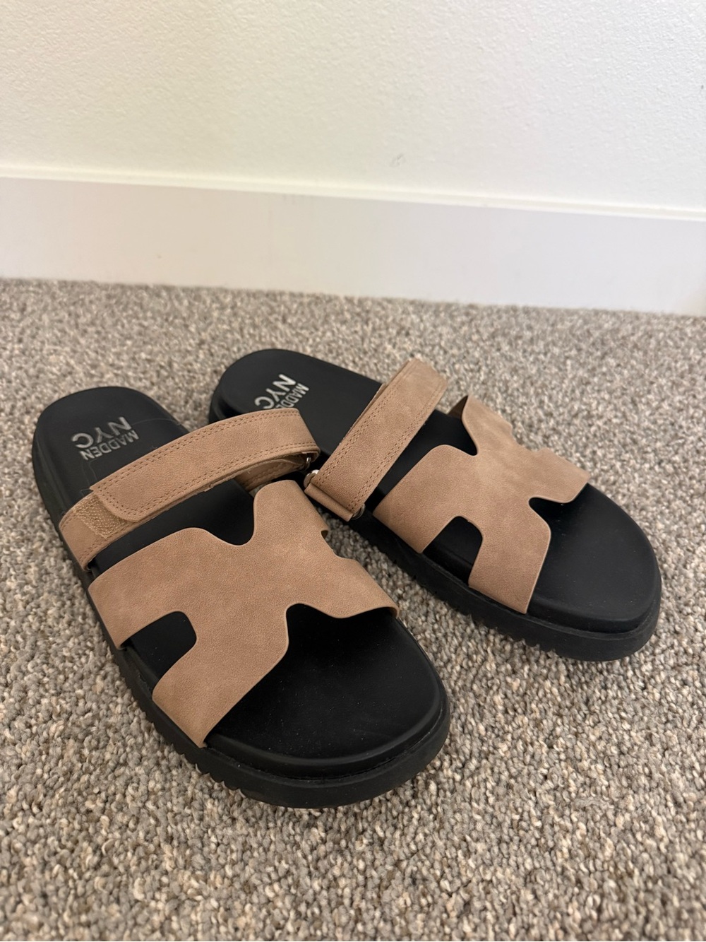 Madden Girl Platform Tan Sandals 8
